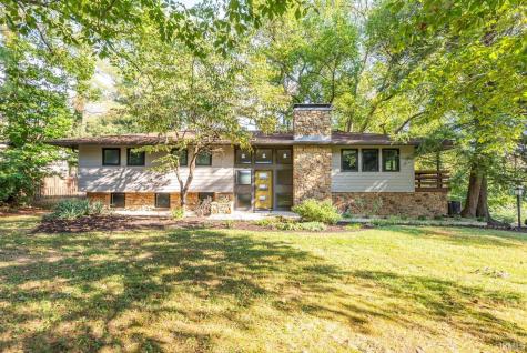 469 E Kenwood Place Bloomington IN 47408