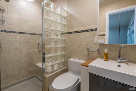 469 E Kenwood Place Bloomington IN 47408