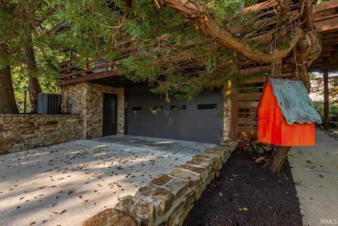 469 E Kenwood Place Bloomington IN 47408