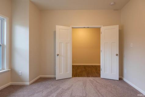 1018 E Rachel Way Ellettsville IN 47429