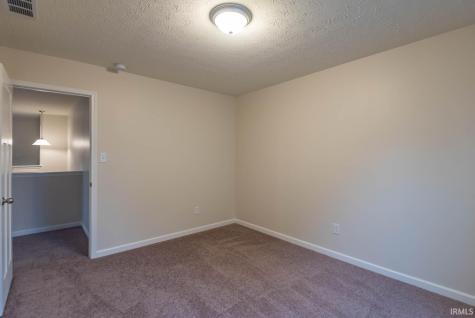 1018 E Rachel Way Ellettsville IN 47429