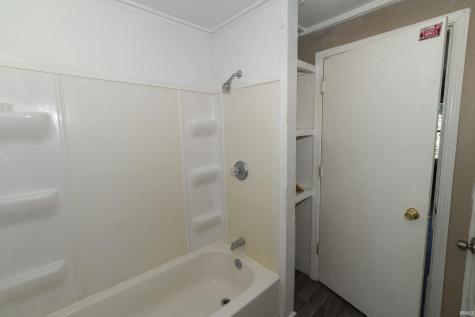 2622 Dunham Street South Bend IN 46619
