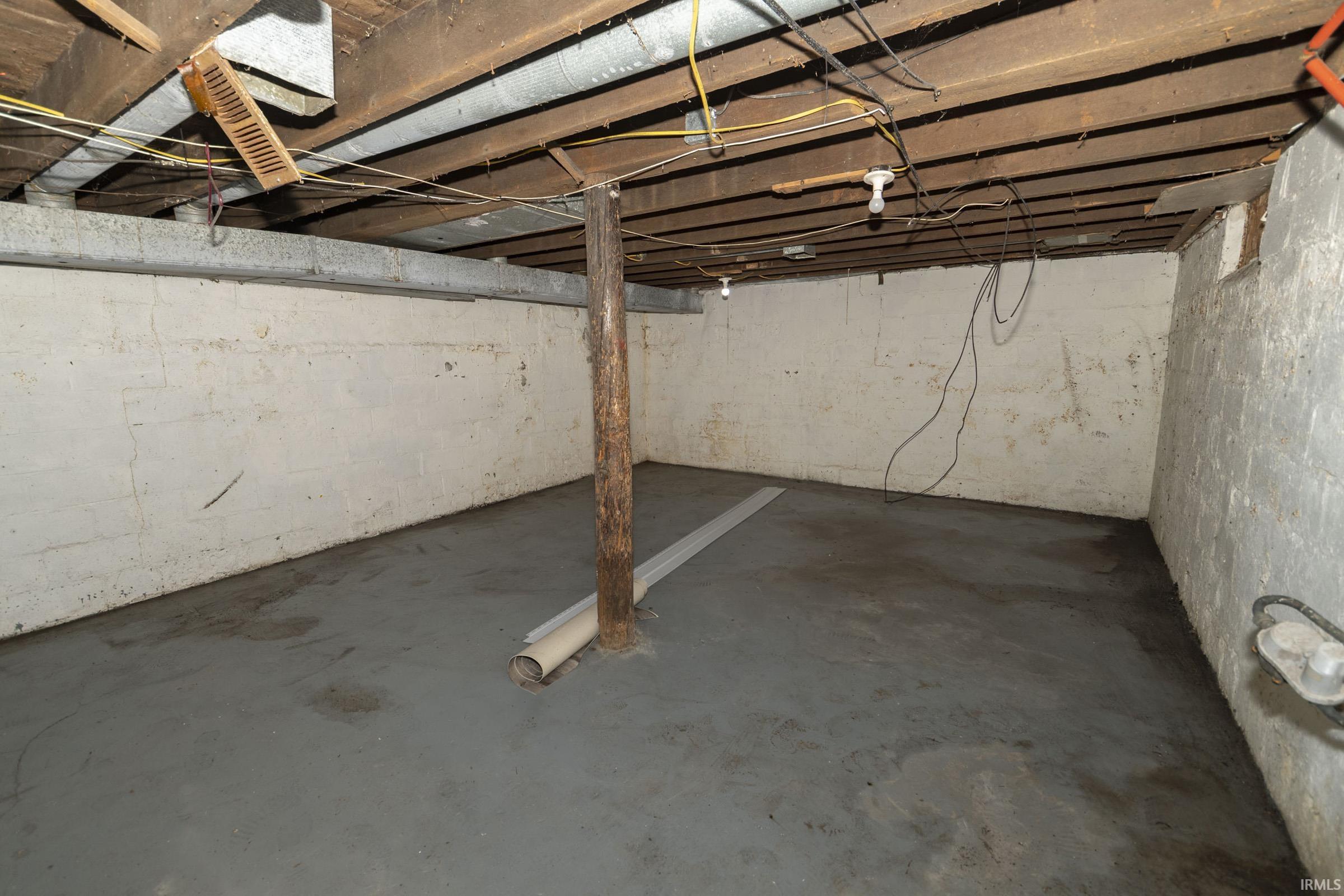 2622 Dunham Street South Bend IN 46619