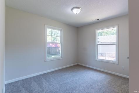 4501 Oliver Street Fort Wayne IN 46806