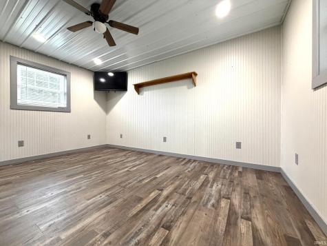55 Tulip Lane Springville IN 47462