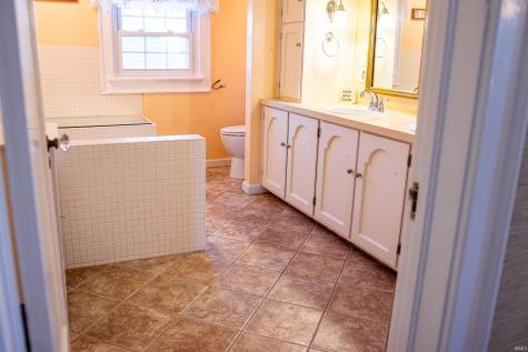 1545 Burnett Lane Vincennes IN 47591