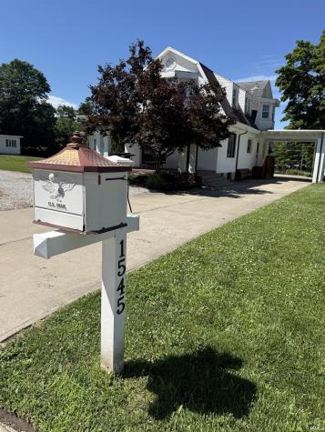 1545 Burnett Lane Vincennes IN 47591