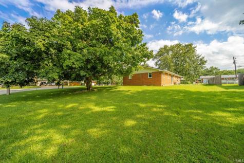305 N Ellis Road Muncie IN 47303