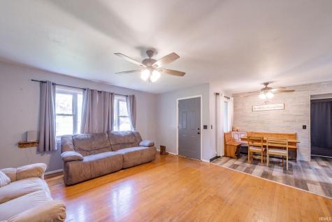 305 N Ellis Road Muncie IN 47303