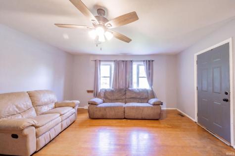 305 N Ellis Road Muncie IN 47303
