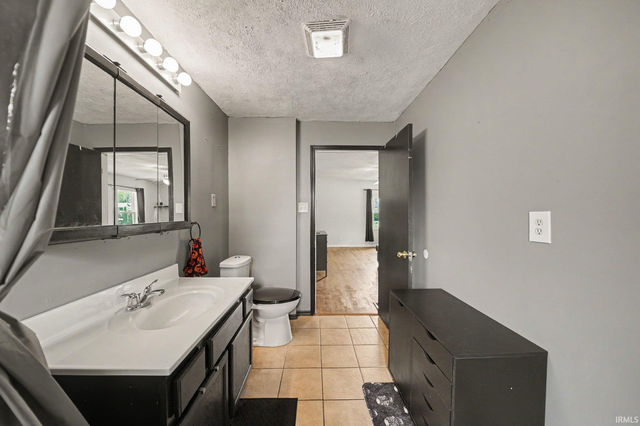 52275 Forestbrook Avenue South Bend IN 46637