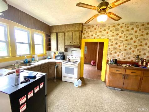3103 Freedom Road Spencer IN 47460
