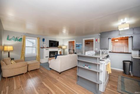 479 E Lakeside Drive Monticello IN 47960