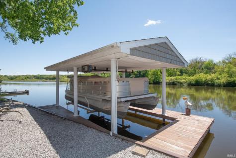 479 E Lakeside Drive Monticello IN 47960