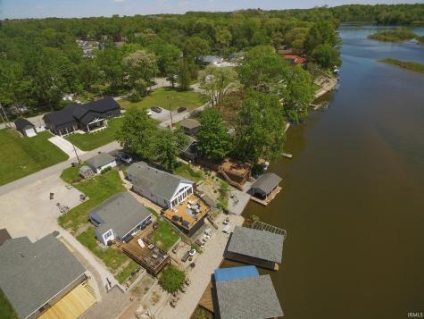 479 E Lakeside Drive Monticello IN 47960