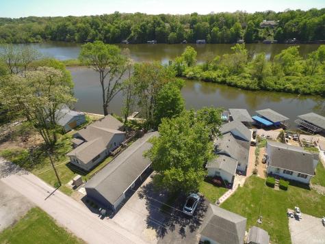 479 E Lakeside Drive Monticello IN 47960
