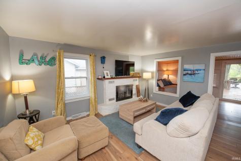 479 E Lakeside Drive Monticello IN 47960
