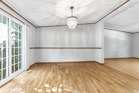 2906 S Woodland Trail Warsaw IN 46580