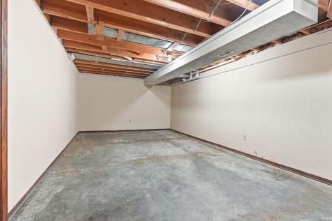 2906 S Woodland Trail Warsaw IN 46580