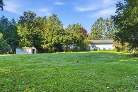 2906 S Woodland Trail Warsaw IN 46580