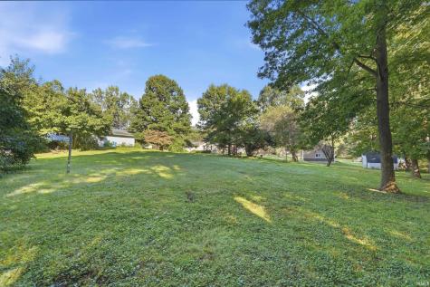2906 S Woodland Trail Warsaw IN 46580