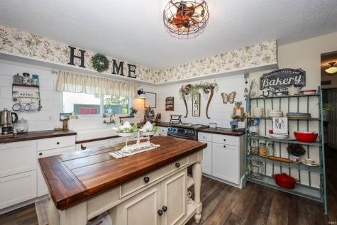4295 S 600 W Road Huntington IN 46750