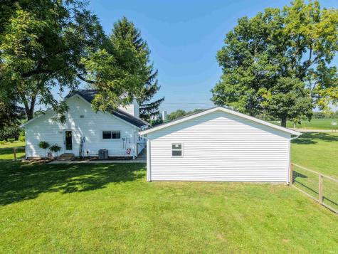 4295 S 600 W Road Huntington IN 46750