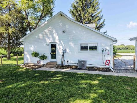 4295 S 600 W Road Huntington IN 46750