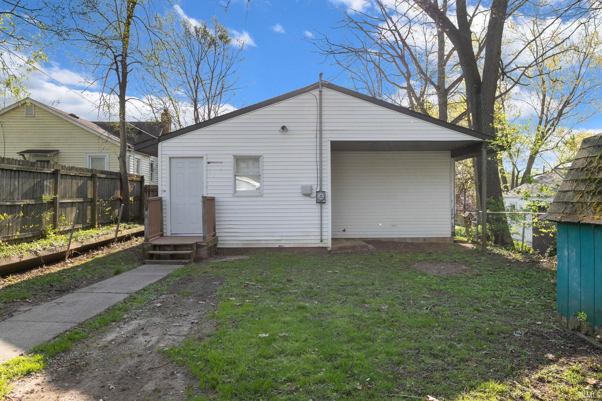 1225 S 27th Street South Bend IN 46615