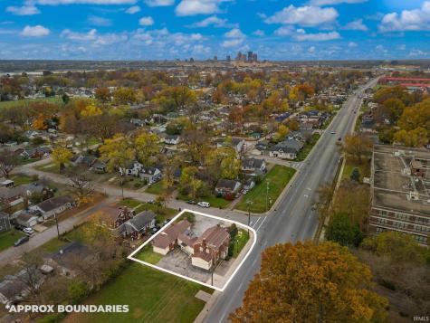 1302 E 10th Street Jeffersonville IN 47130