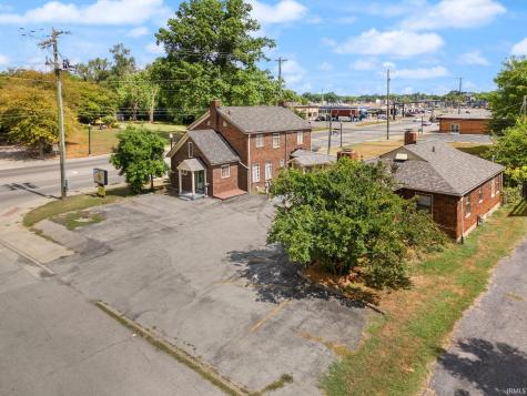 1302 E 10th Street Jeffersonville IN 47130