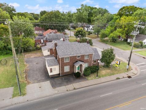 1302 E 10th Street Jeffersonville IN 47130