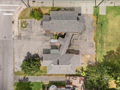 1302 E 10th Street Jeffersonville IN 47130