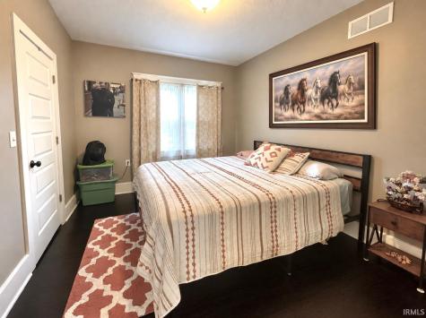 604 S Columbia Street Warsaw IN 46590