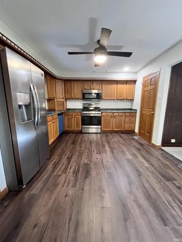 846 Wolf Drive Logansport IN 46947