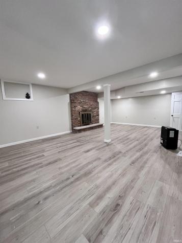 846 Wolf Drive Logansport IN 46947