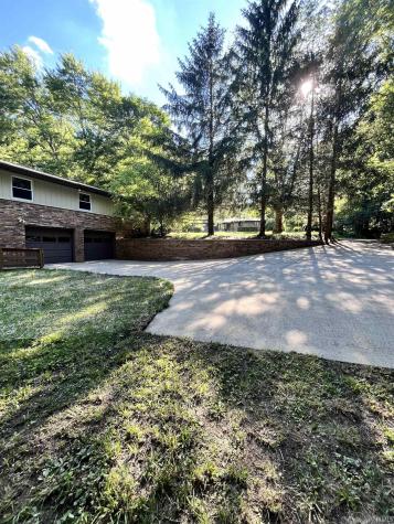 846 Wolf Drive Logansport IN 46947