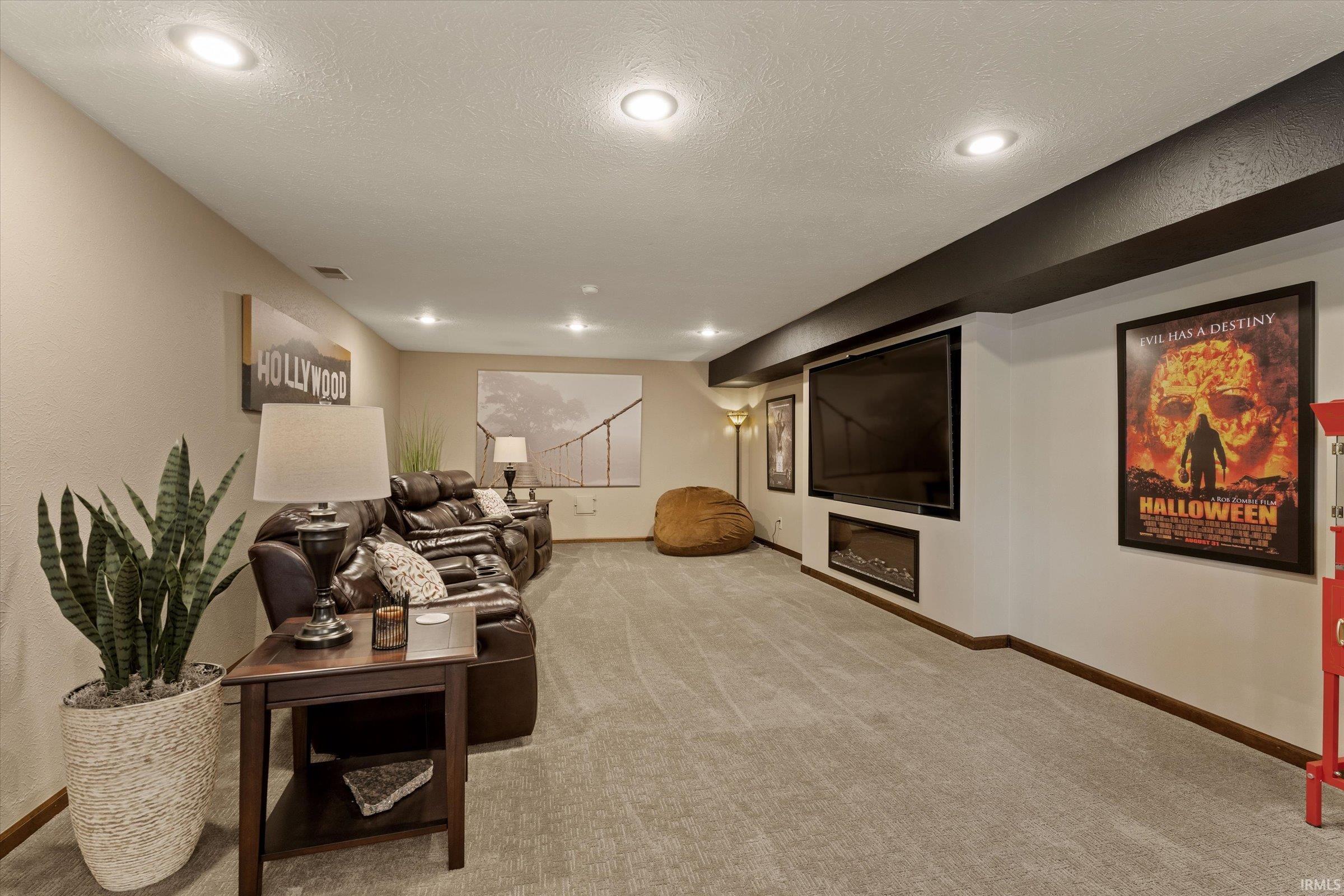 29559 Locust Drive Elkhart IN 46516