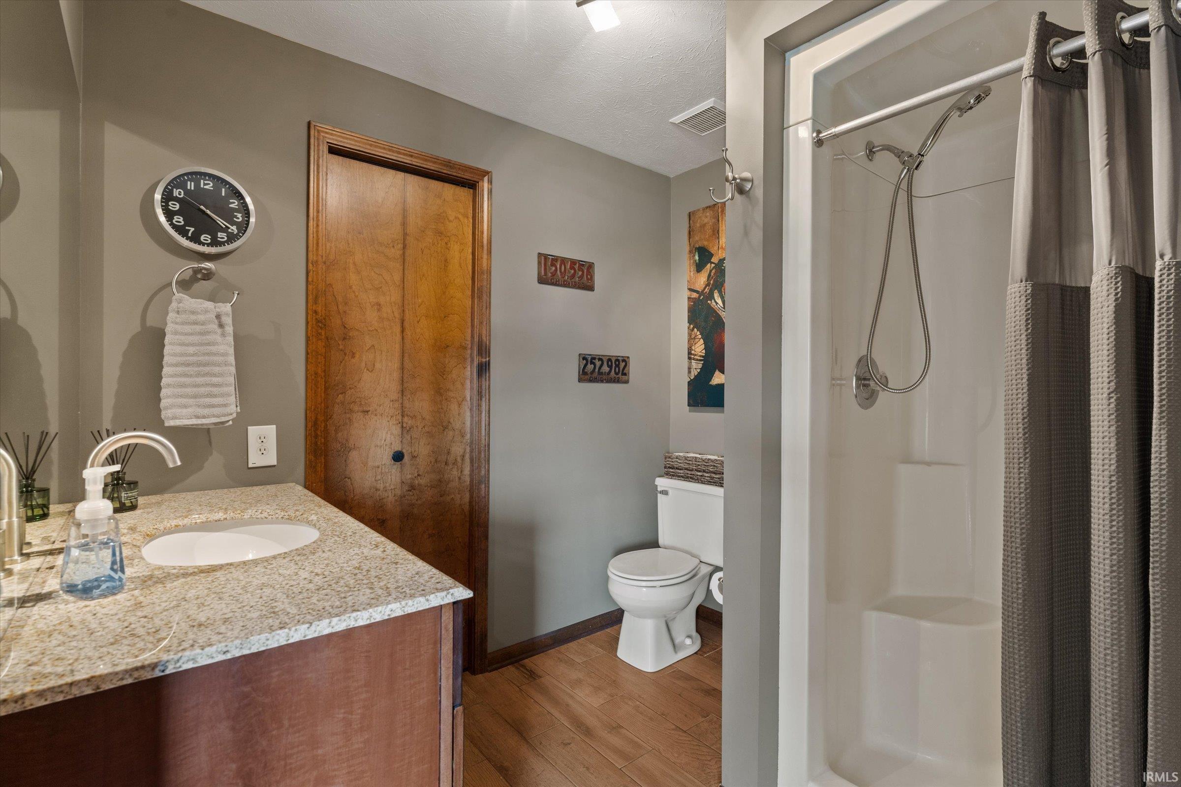 29559 Locust Drive Elkhart IN 46516