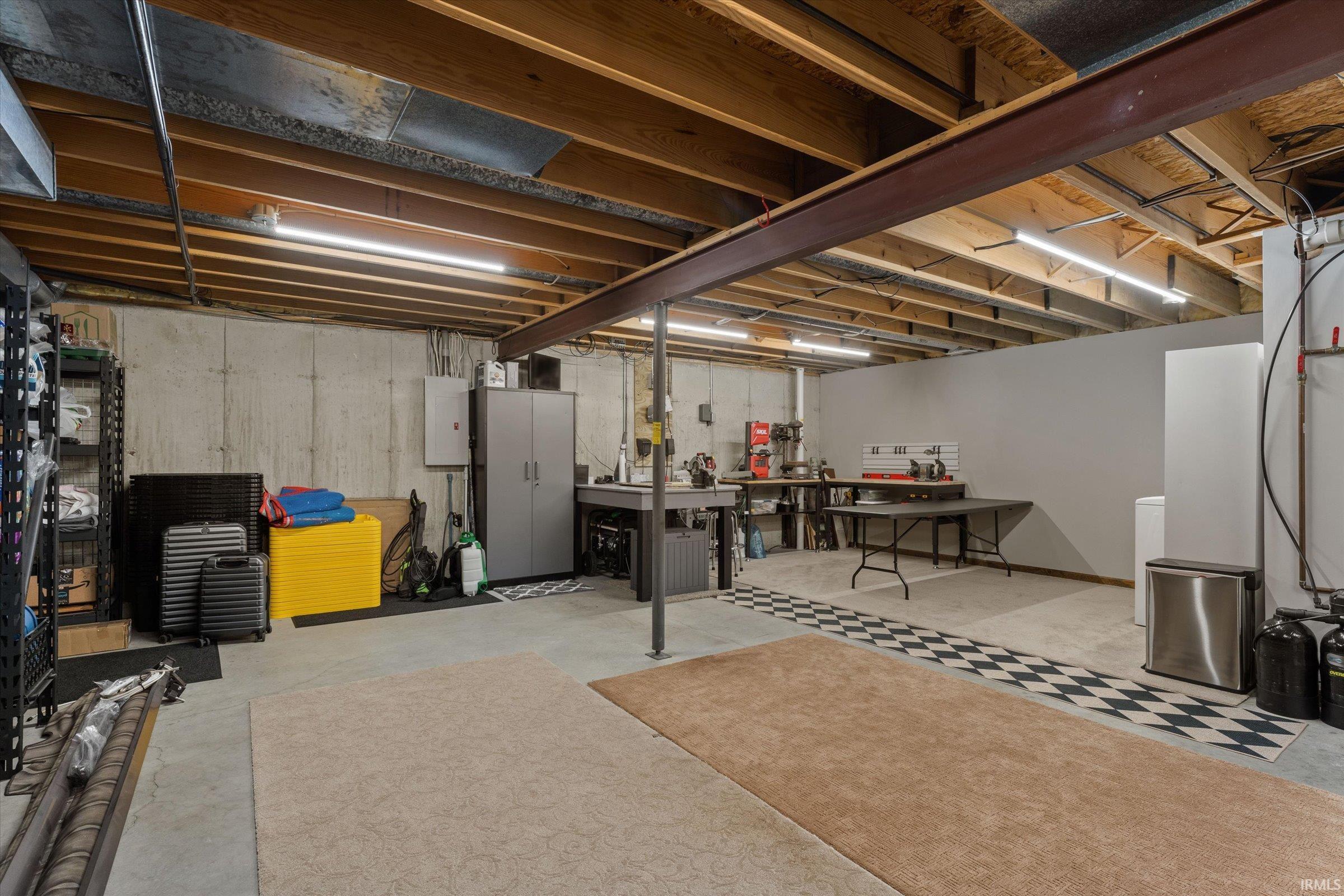 29559 Locust Drive Elkhart IN 46516
