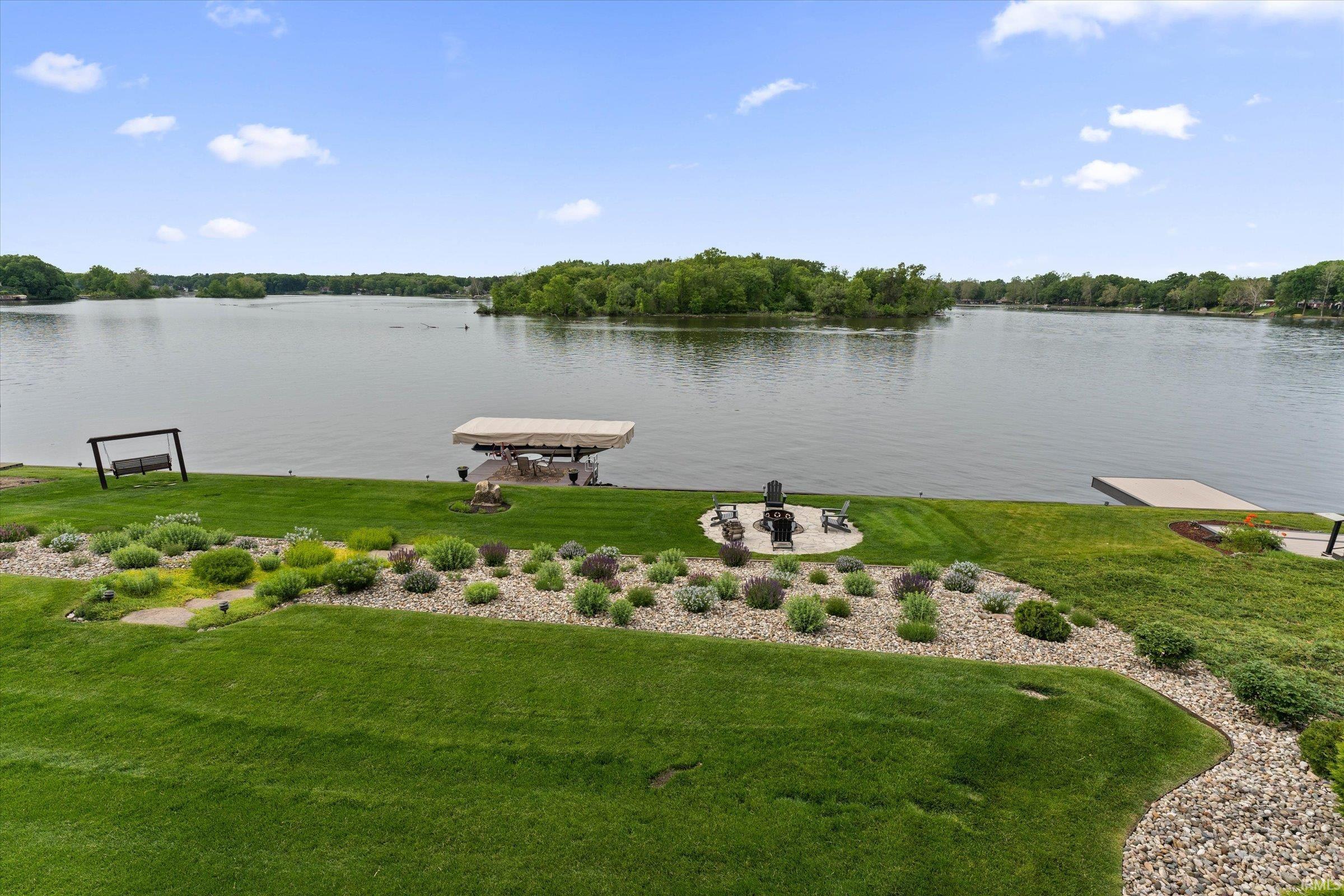 29559 Locust Drive Elkhart IN 46516