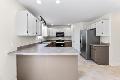 14933 Knobcone Court Fort Wayne IN 46814