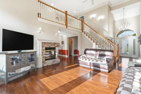 6206 Treasure Cove Fort Wayne IN 46835