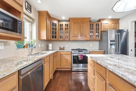6206 Treasure Cove Fort Wayne IN 46835