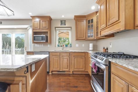 6206 Treasure Cove Fort Wayne IN 46835