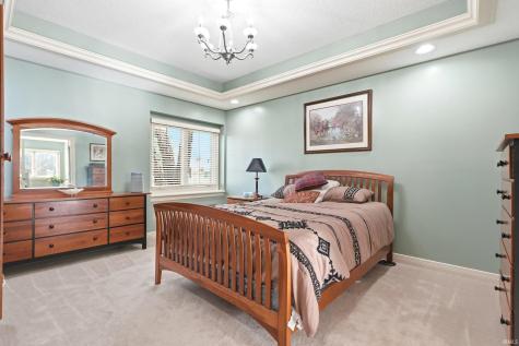 6206 Treasure Cove Fort Wayne IN 46835