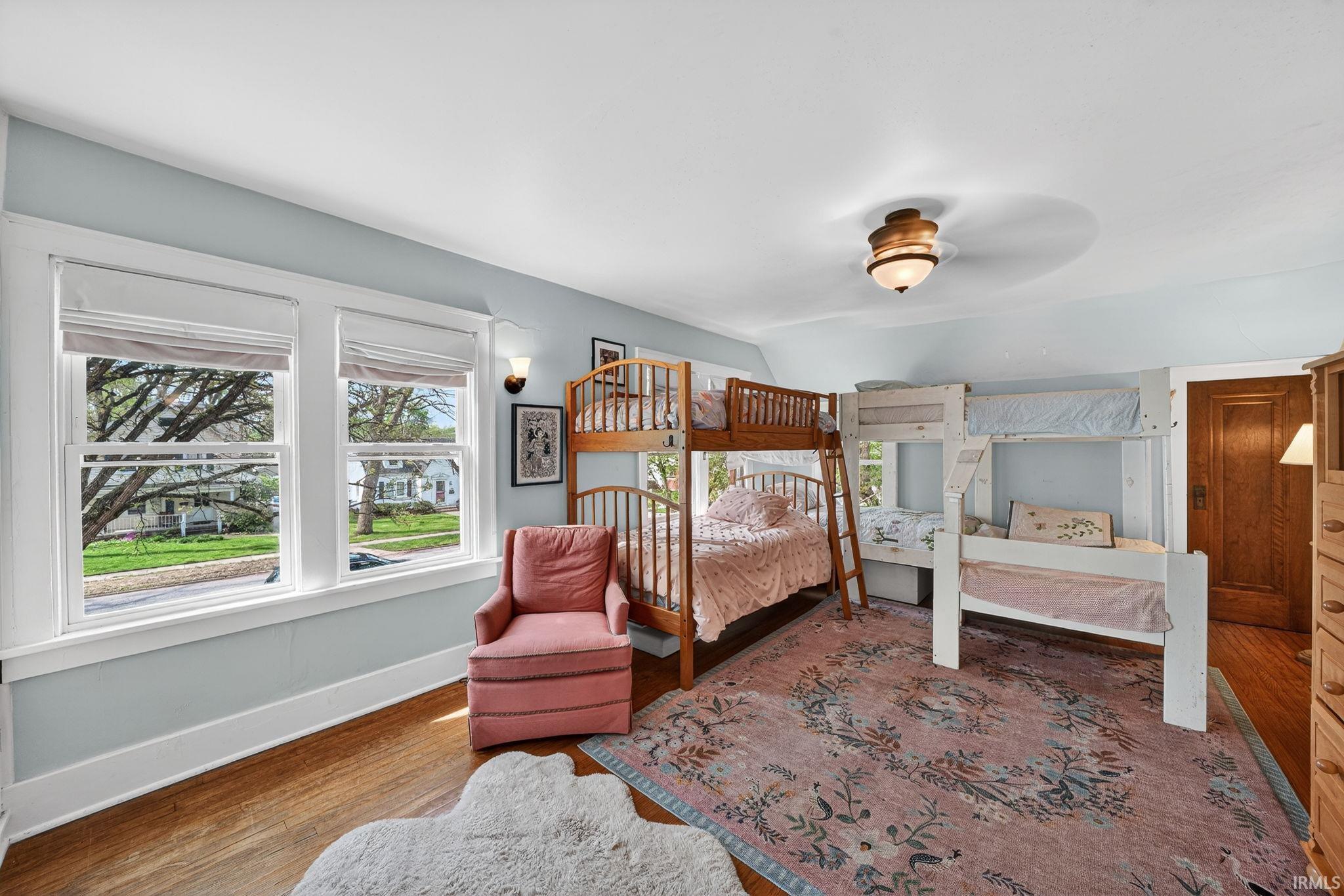 1319 Sunnymede Avenue South Bend IN 46615
