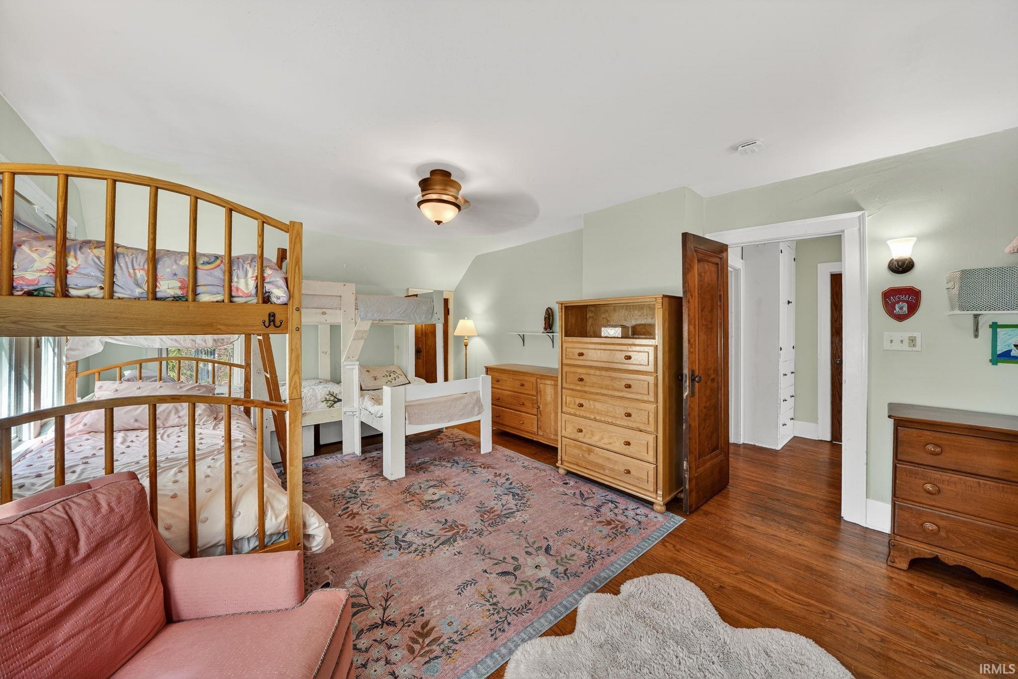1319 Sunnymede Avenue South Bend IN 46615