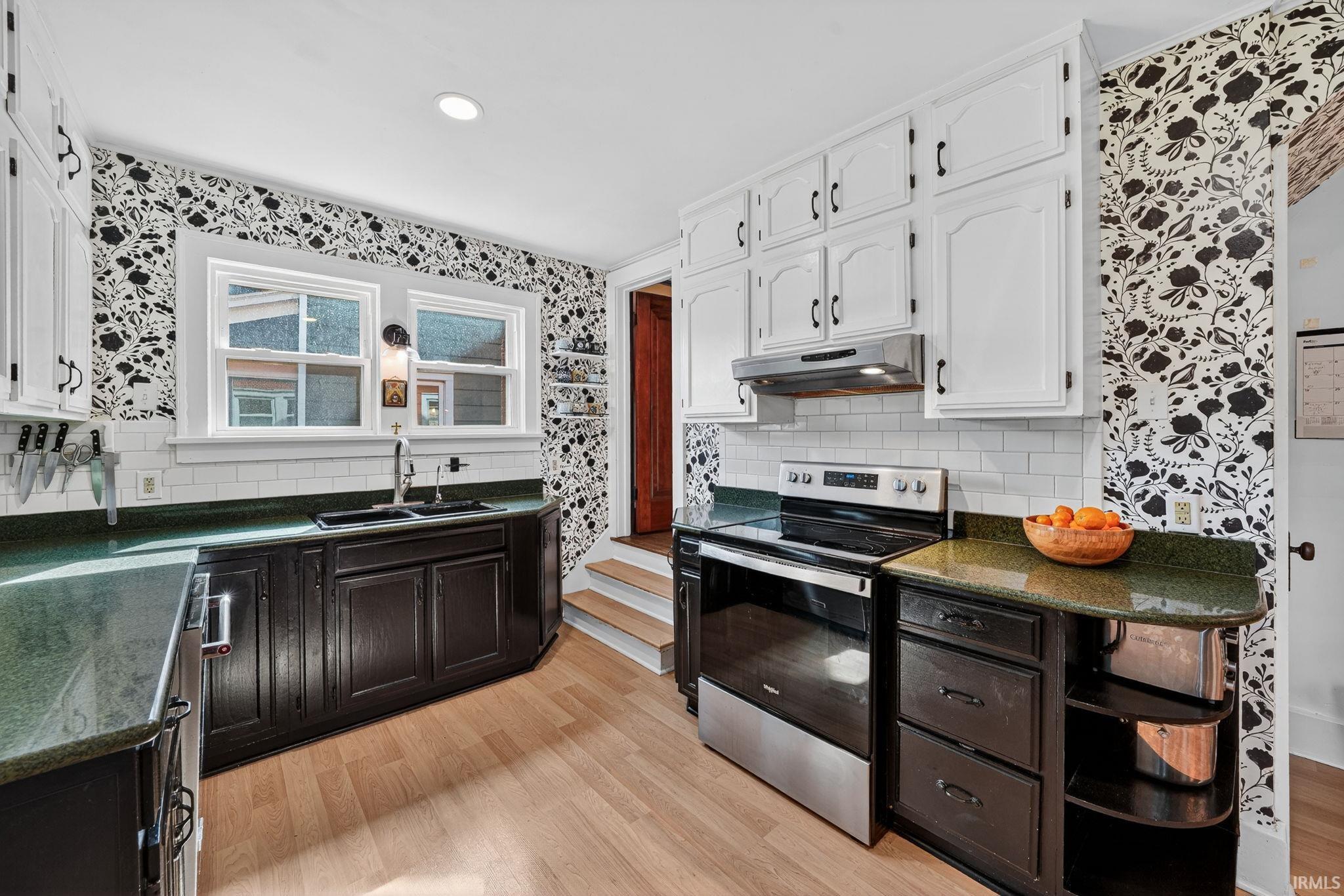 1319 Sunnymede Avenue South Bend IN 46615