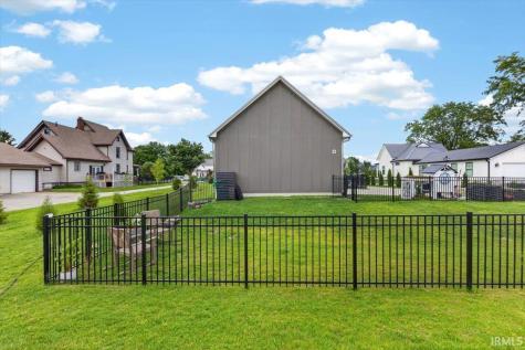 652 S Main Street Whitestown IN 46075